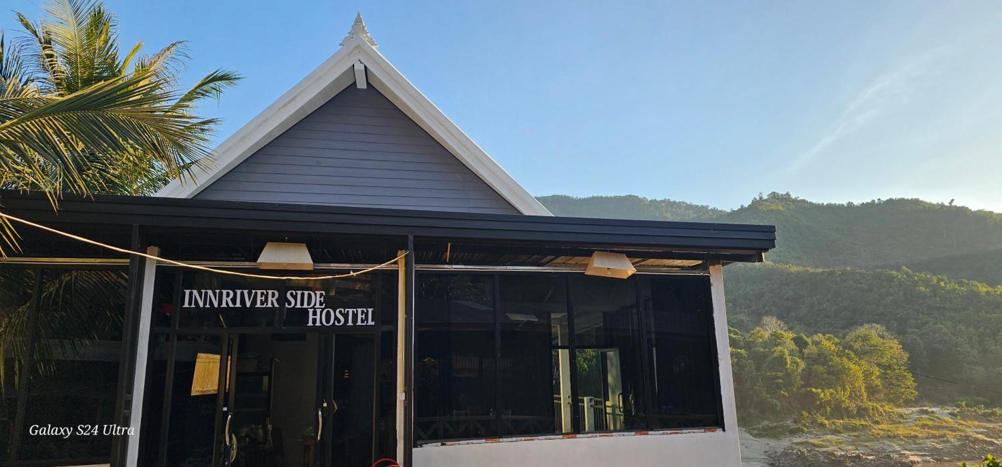 Muang Pakbèng Inn Riverside Hostel Pb מראה חיצוני תמונה