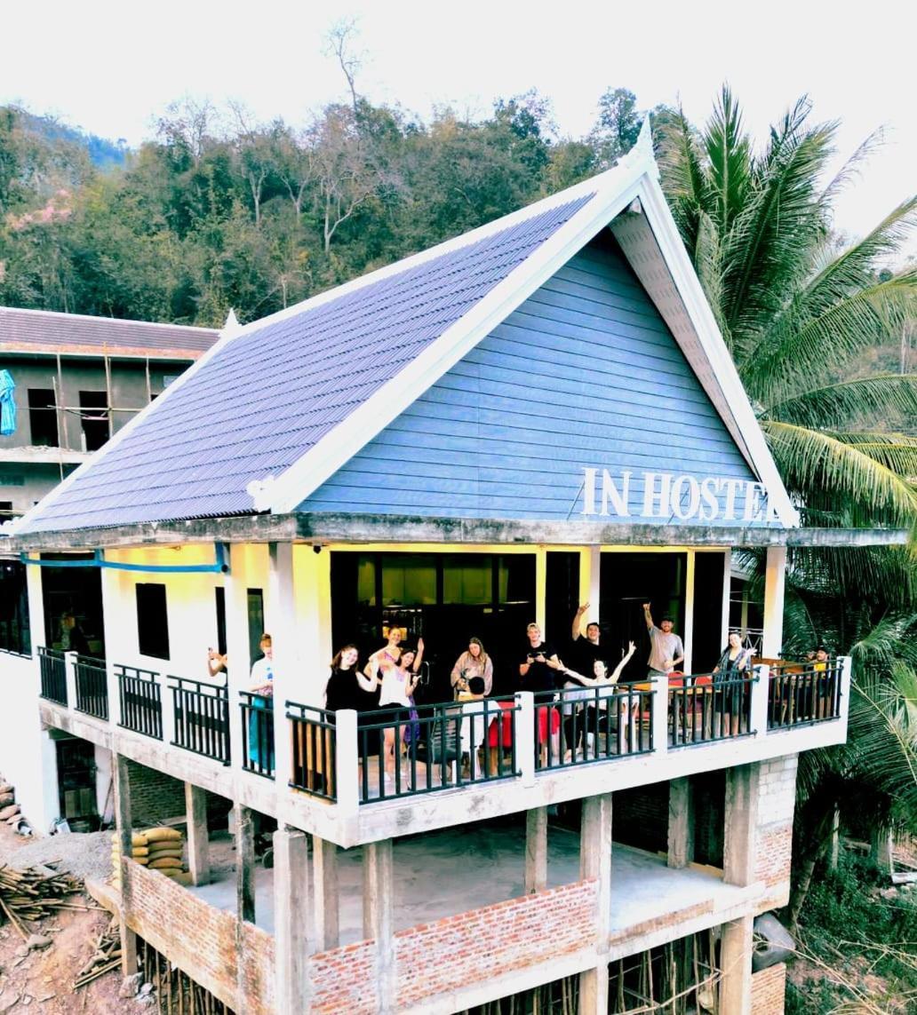Muang Pakbèng Inn Riverside Hostel Pb מראה חיצוני תמונה